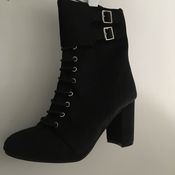 Black velvet ankle bootie with buckle detail - Picture 3 of 6